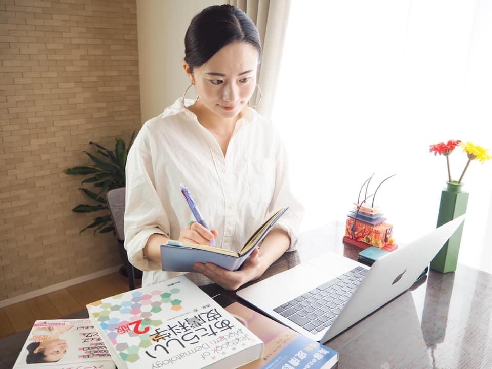 美容家永松麻美