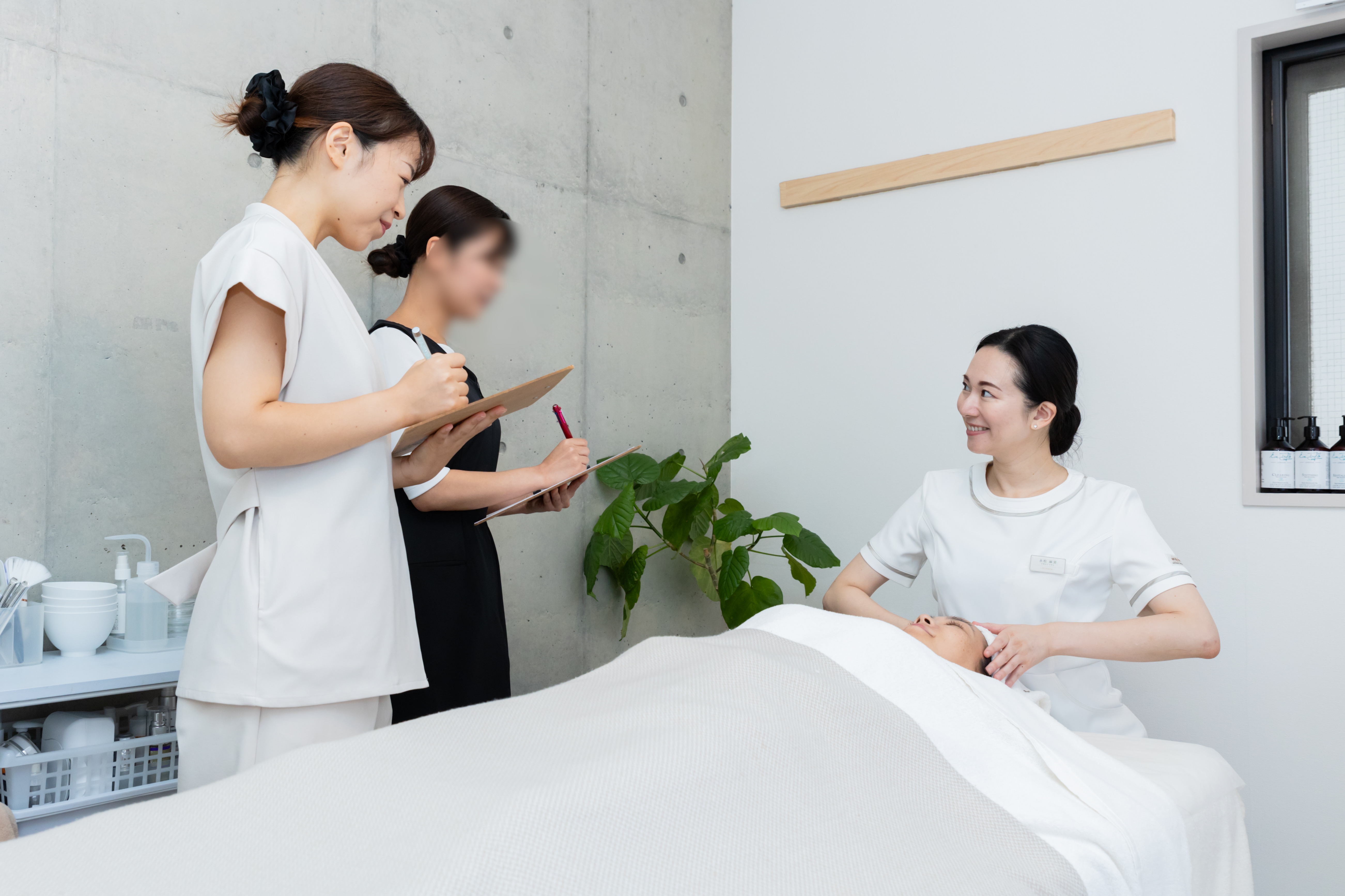 下北沢エステサロンSUHADAスクール